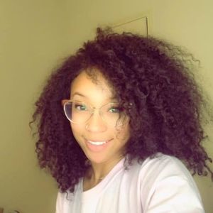 Meet your Posher, Chantelle